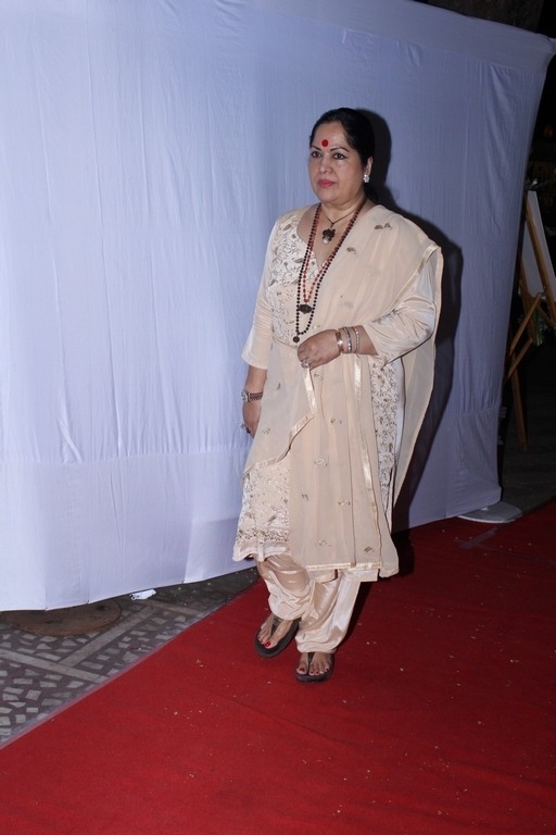 Bollywood Celebrities at Prayer Meeting of Ram Mukherjee - 57 / 74 photos