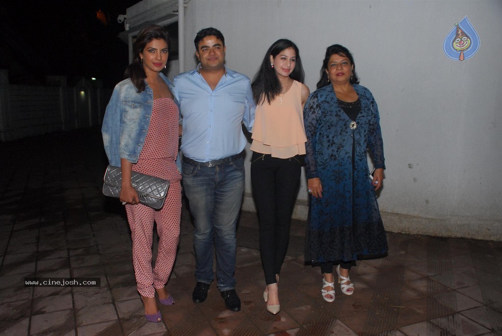 Bolly Celebs at Priyanka Chopra Bday Party - 4 / 81 photos