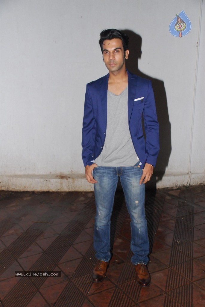 Bolly Celebs at Priyanka Chopra Bday Party - 15 / 81 photos