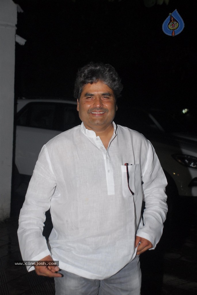 Bolly Celebs at Priyanka Chopra Bday Party - 36 / 81 photos