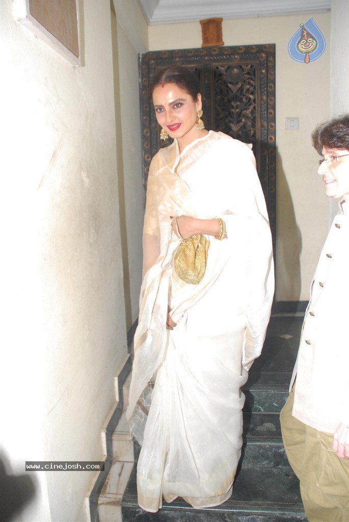 Bolly Celebs at Priyanka Chopra Bday Party - 57 / 81 photos