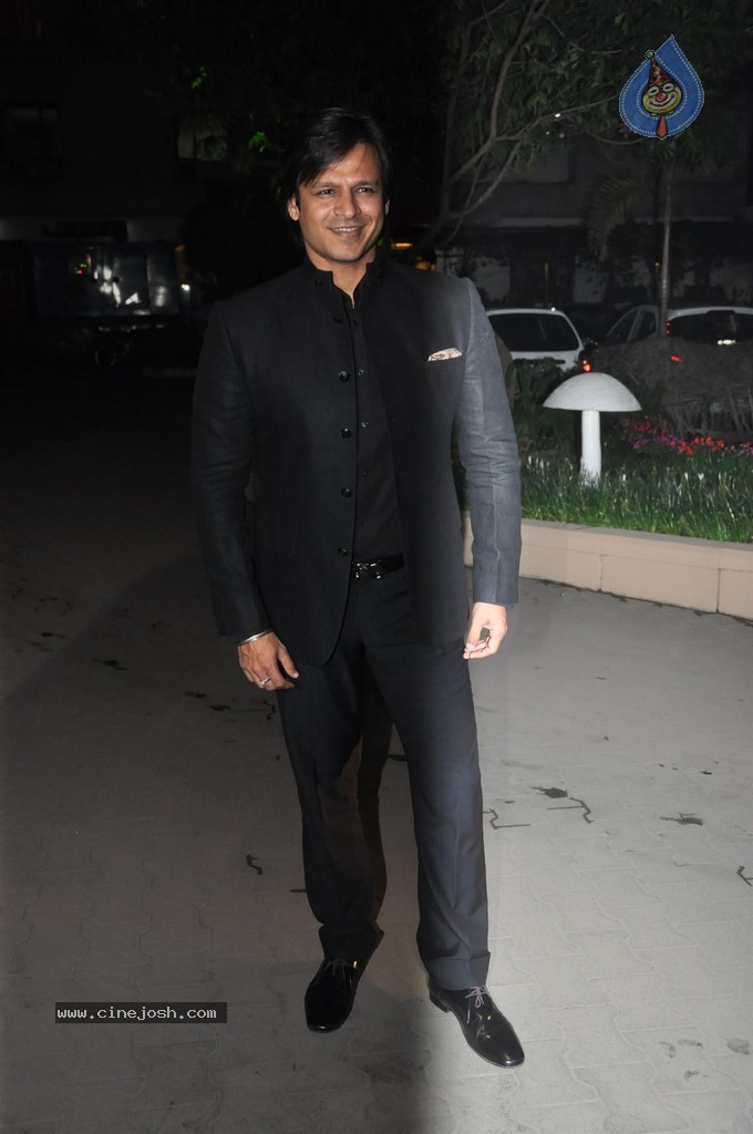 Bolly Celebs at Producer Kumar Mangat Daughter Wedding - 2 / 116 photos