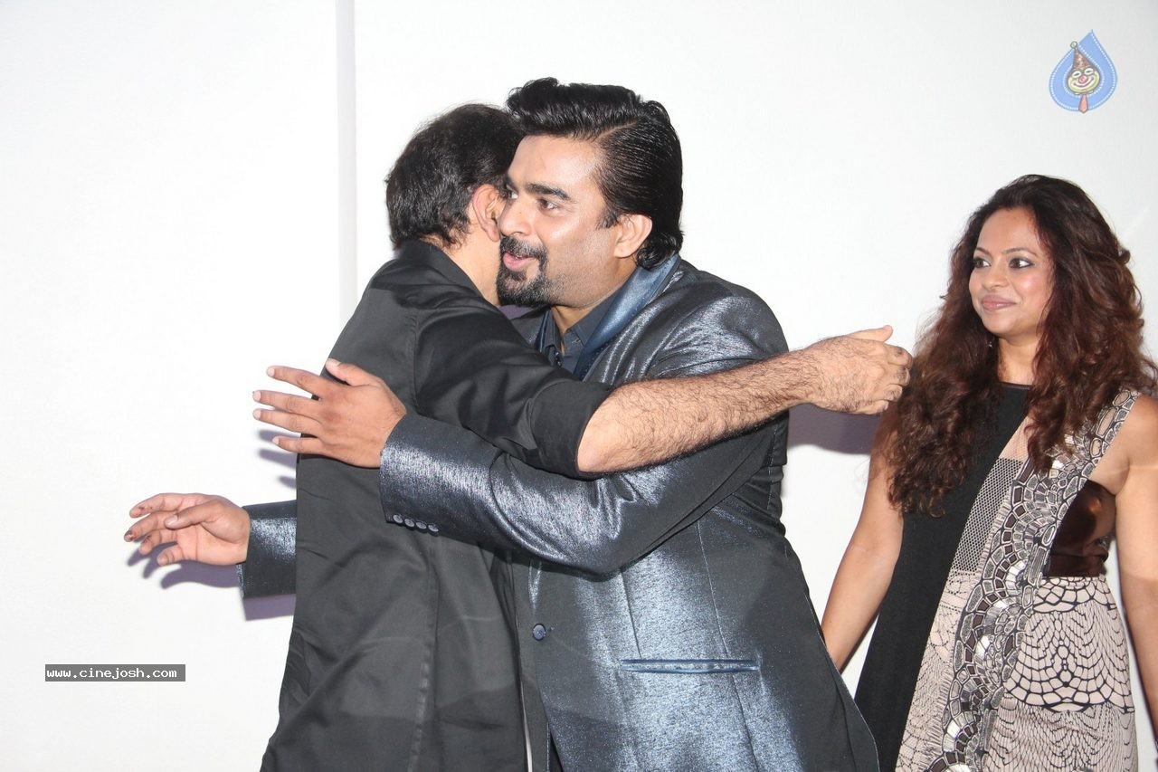 Bolly Celebs at R Madhavan Bday Bash - 40 / 121 photos