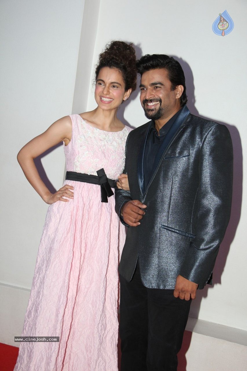 Bolly Celebs at R Madhavan Bday Bash - 78 / 121 photos