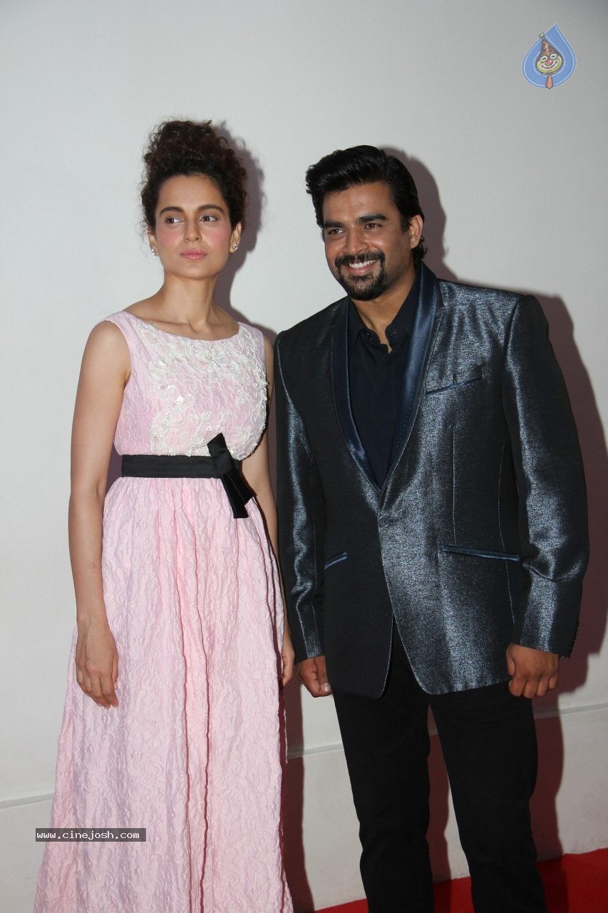 Bolly Celebs at R Madhavan Bday Bash - 97 / 121 photos
