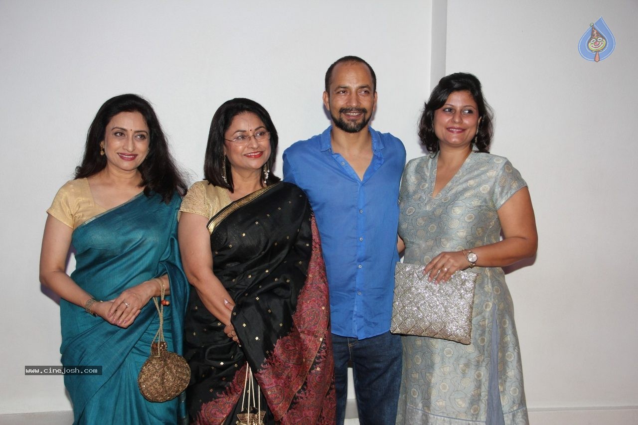 Bolly Celebs at R Madhavan Bday Bash - 102 / 121 photos