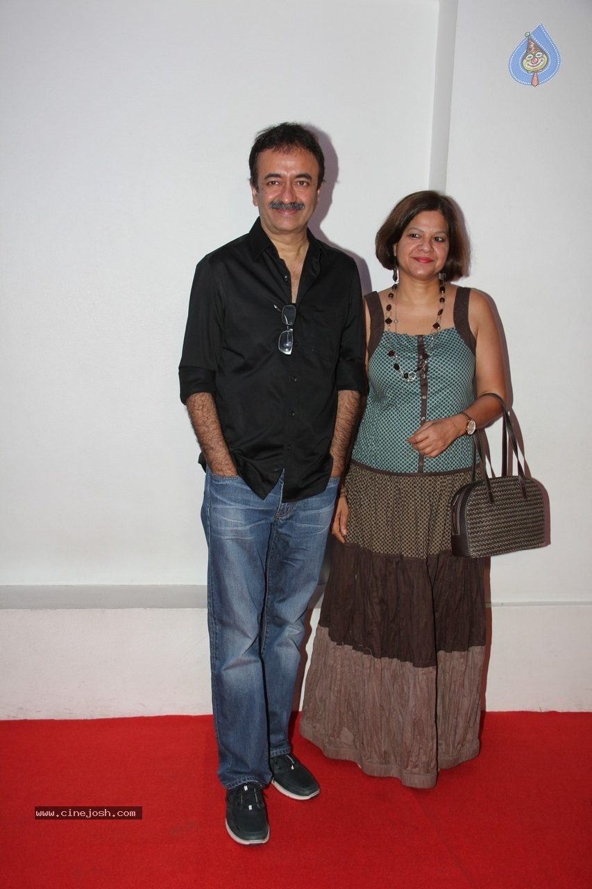 Bolly Celebs at R Madhavan Bday Bash - 110 / 121 photos
