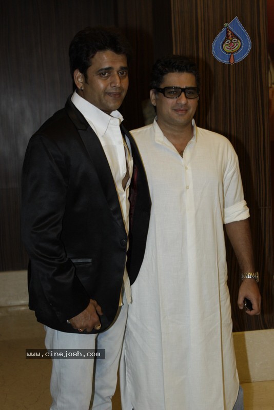 Bolly Celebs at Raajneeti Movie Success Celebrations - 49 / 68 photos