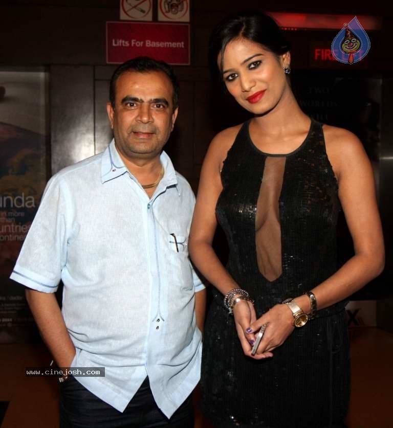 Bolly Celebs at Riddick Premiere - 12 / 28 photos