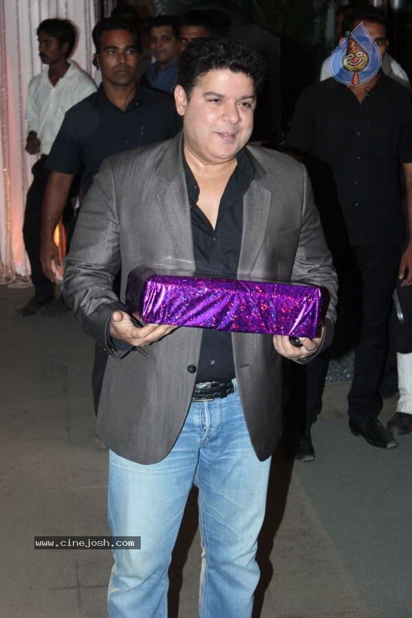 Bolly Celebs at Rohit Shetty Sister Wedding Reception - 14 / 59 photos