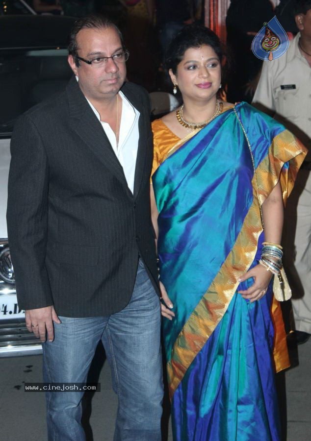 Bolly Celebs at Rohit Shetty Sister Wedding Reception - 47 / 59 photos