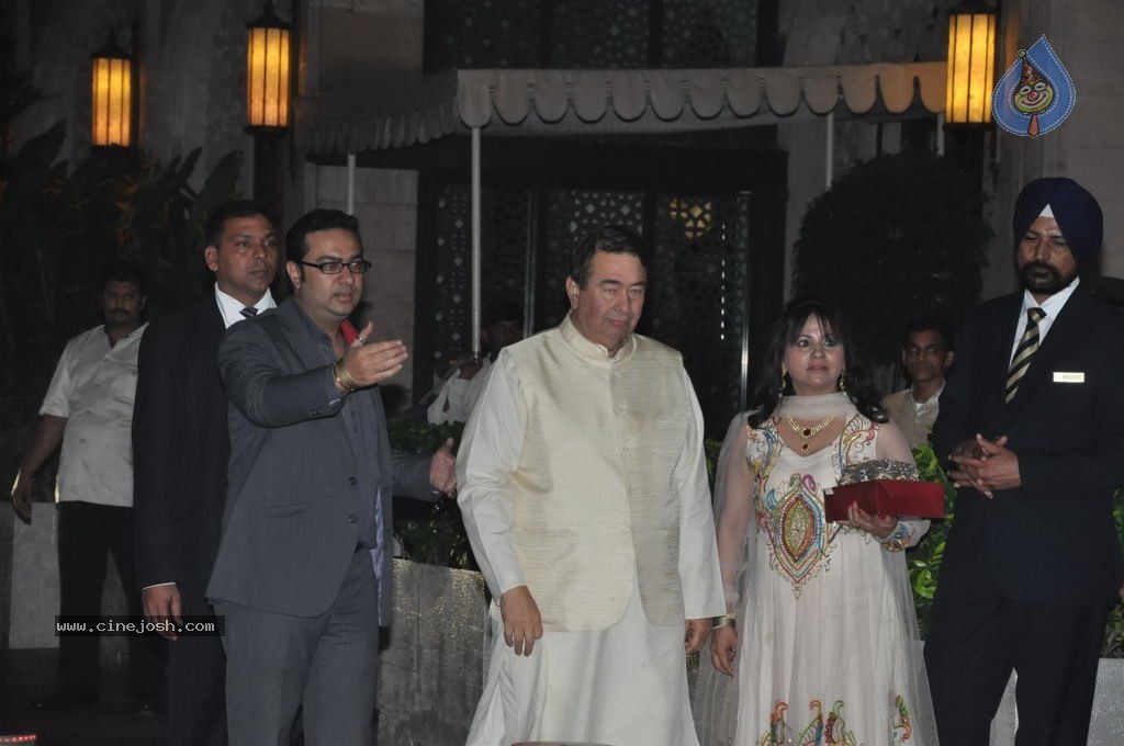 Bolly Celebs at Saif-Kareena Wedding Party - 35 / 80 photos
