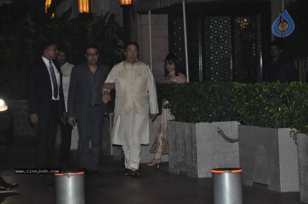 Bolly Celebs at Saif-Kareena Wedding Party - 41 / 80 photos