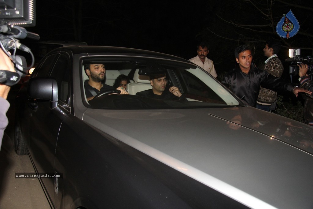 Bolly Celebs at Salman Khan Birthday Bash  - 4 / 53 photos