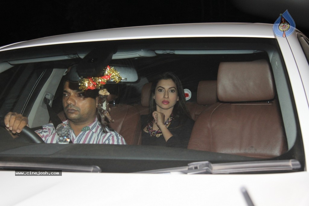 Bolly Celebs at Salman Khan Birthday Bash  - 13 / 53 photos