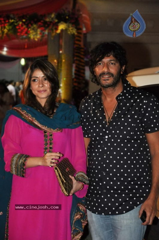 Bolly Celebs at Sanjay Dutt Mata ki Chowki Event - 57 / 129 photos
