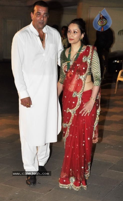 Bolly Celebs at Sanjay Dutt Mata ki Chowki Event - 82 / 129 photos