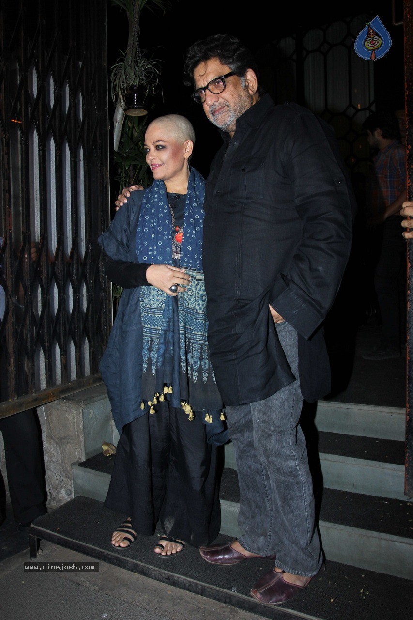 Bolly Celebs at Sanjay Leela Bhansali Party - 37 / 75 photos