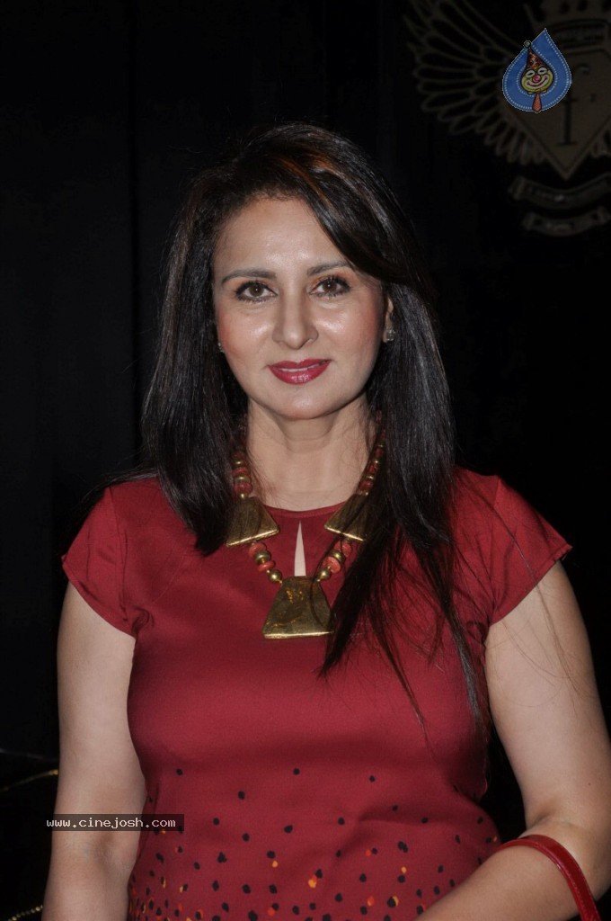Bolly Celebs at Savvy Magazine Event - 4 / 43 photos