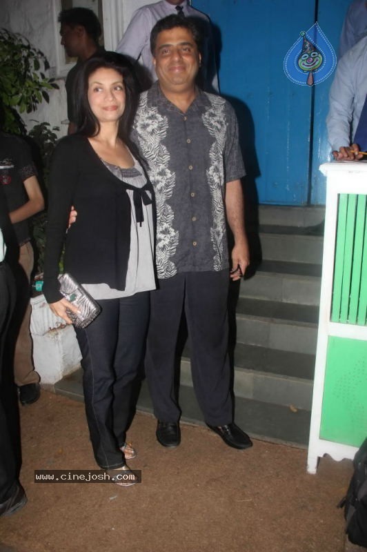 Bolly Celebs at Shahid Kapoor Birthday Bash - 45 / 56 photos