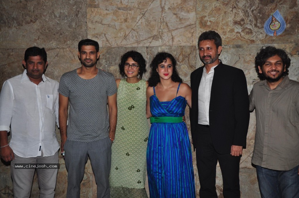 Bolly Celebs at Ship of Theseus Special Show - 33 / 47 photos