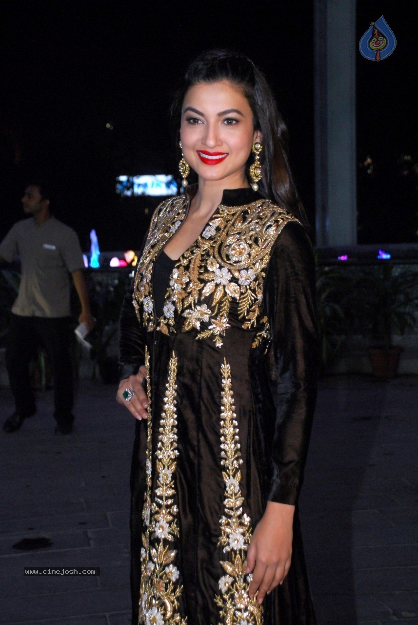 Bolly Celebs at Shirin and Uday Wedding Reception - 4 / 190 photos