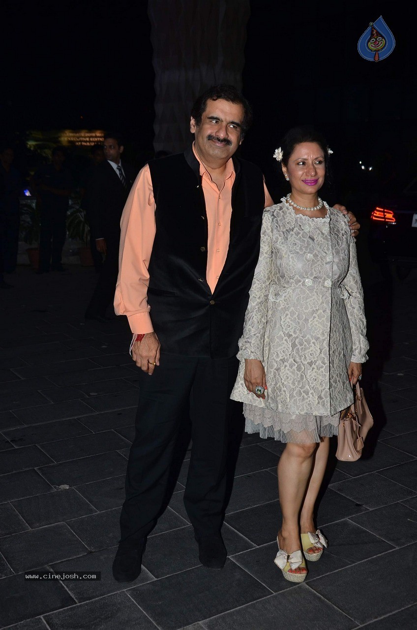 Bolly Celebs at Shirin and Uday Wedding Reception - 55 / 190 photos