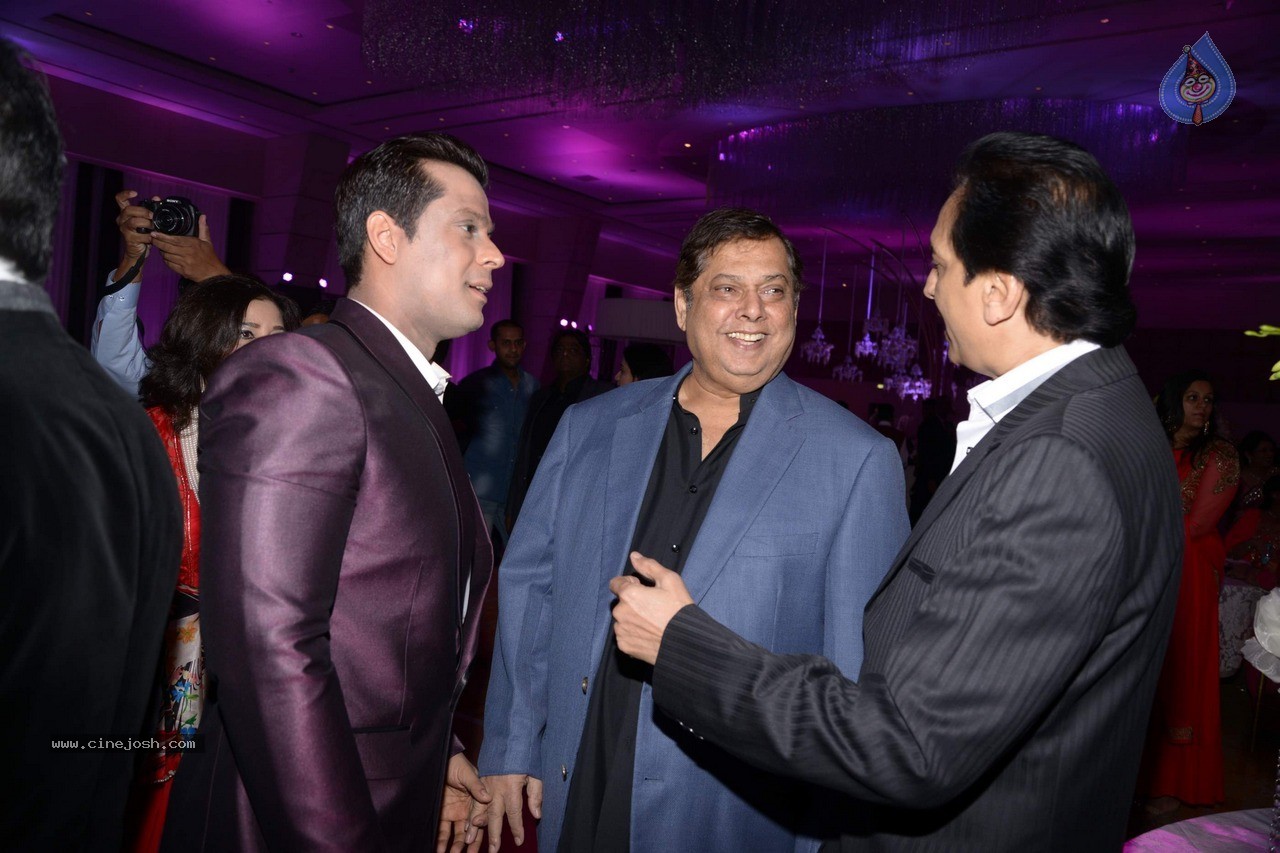 Bolly Celebs at Shirin and Uday Wedding Reception - 78 / 190 photos