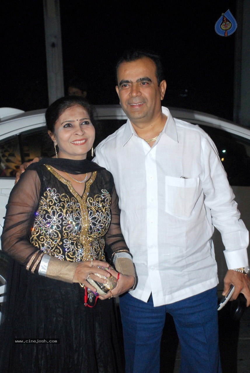 Bolly Celebs at Shirin and Uday Wedding Reception - 126 / 190 photos