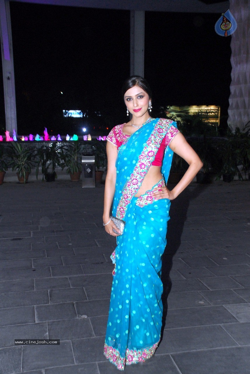 Bolly Celebs at Shirin and Uday Wedding Reception - 128 / 190 photos