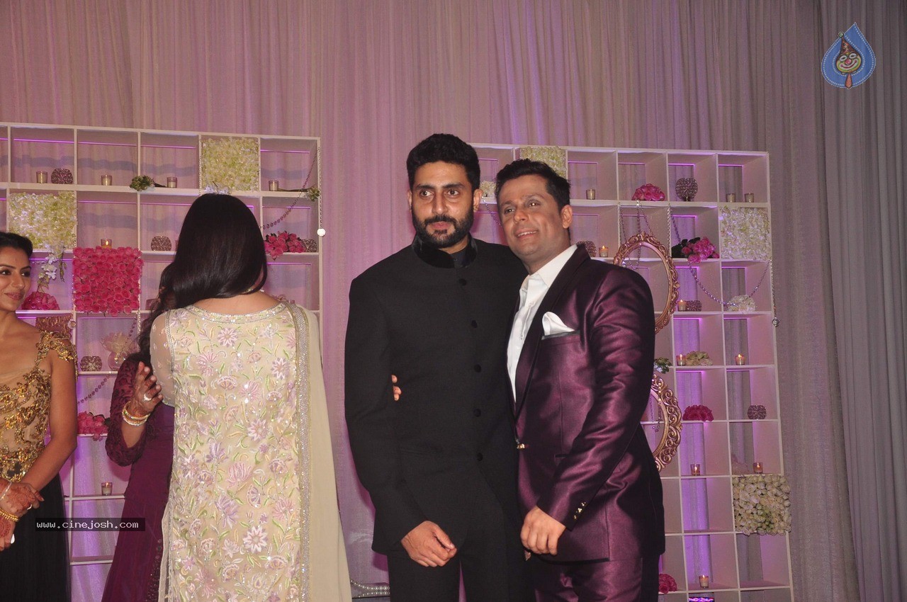 Bolly Celebs at Shirin and Uday Wedding Reception - 132 / 190 photos