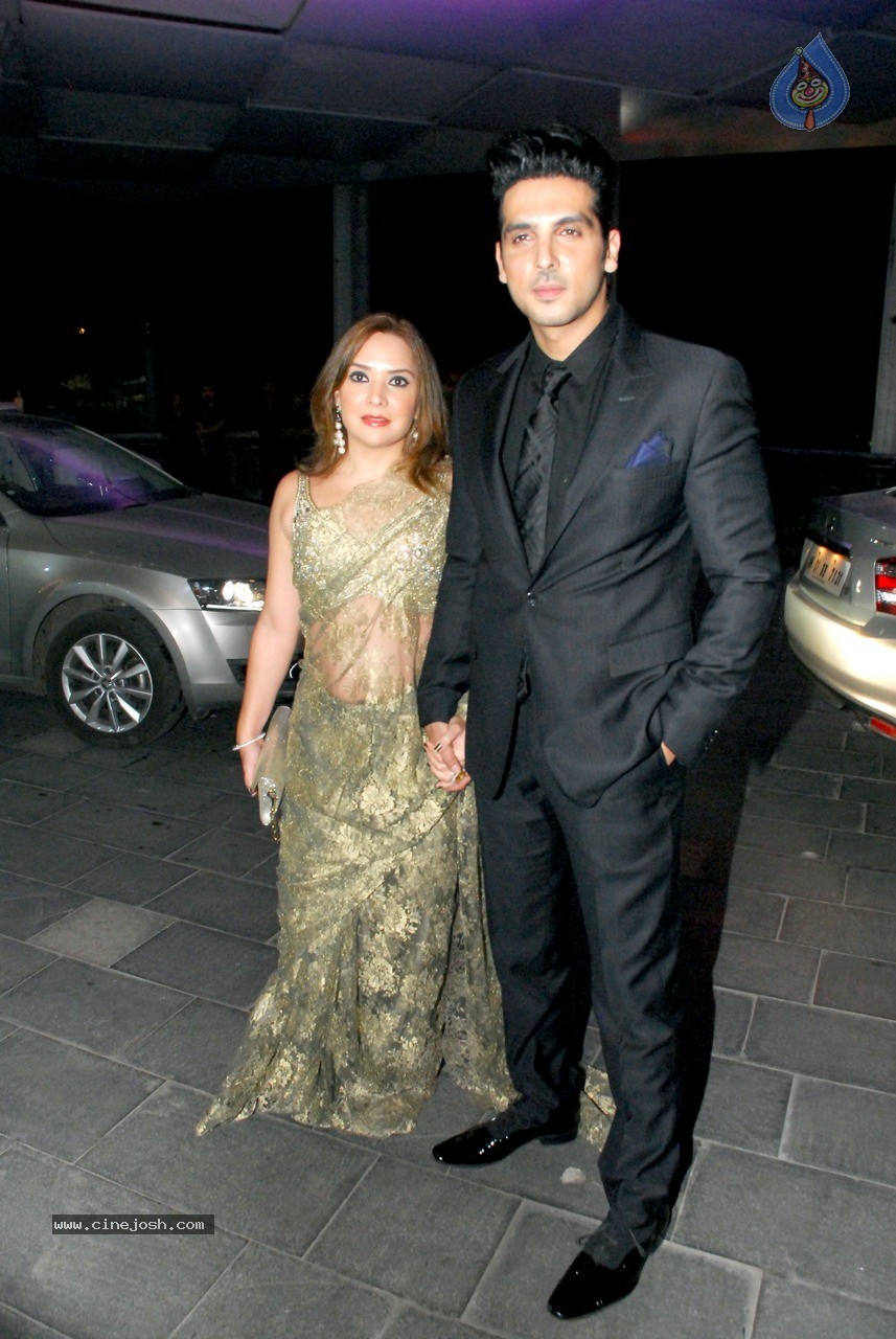 Bolly Celebs at Shirin and Uday Wedding Reception - 151 / 190 photos