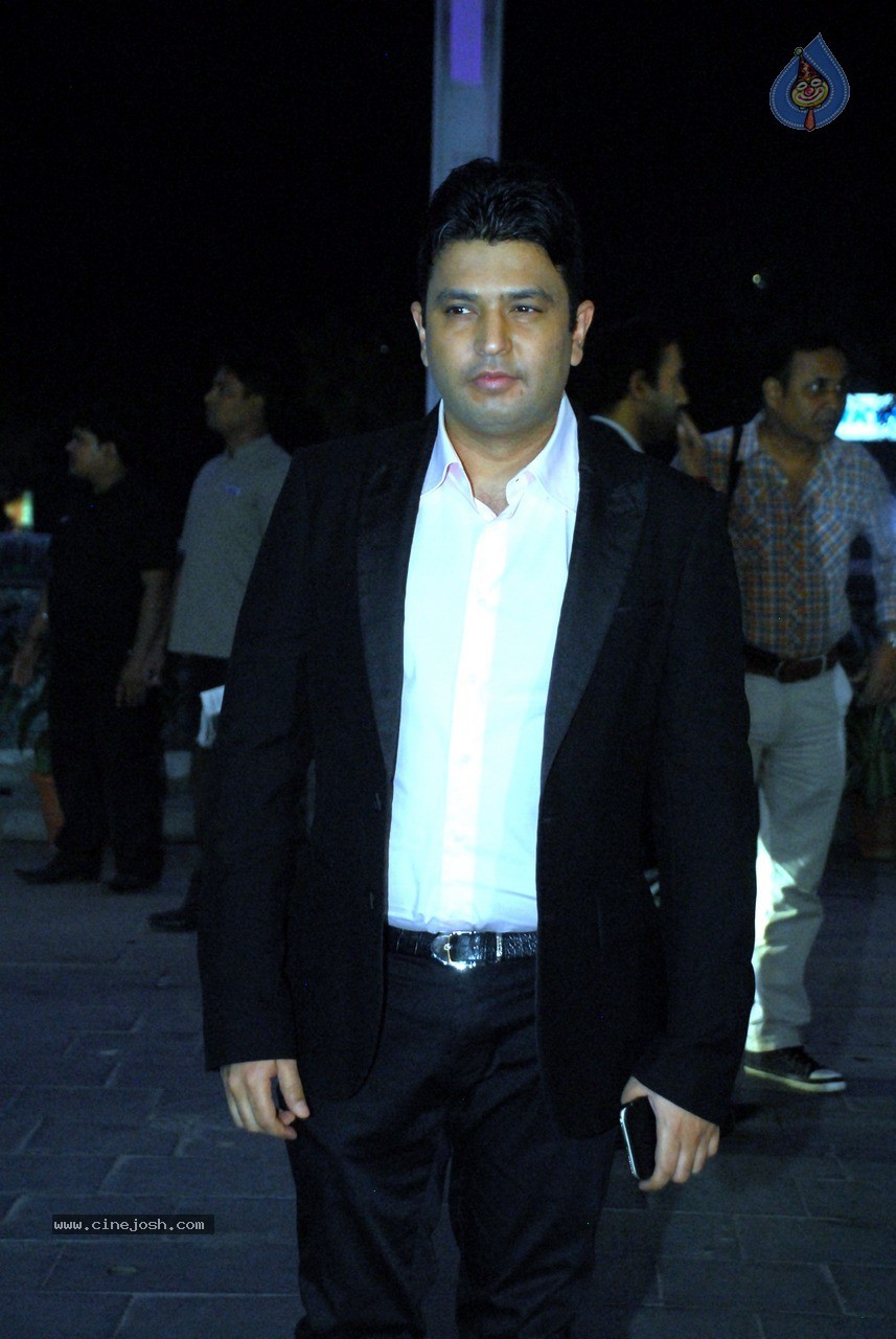 Bolly Celebs at Shirin and Uday Wedding Reception - 152 / 190 photos