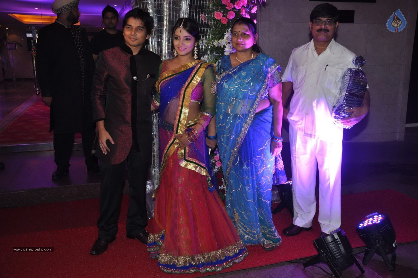 Bolly Celebs at Shweta Tiwari Wedding - 43 / 43 photos