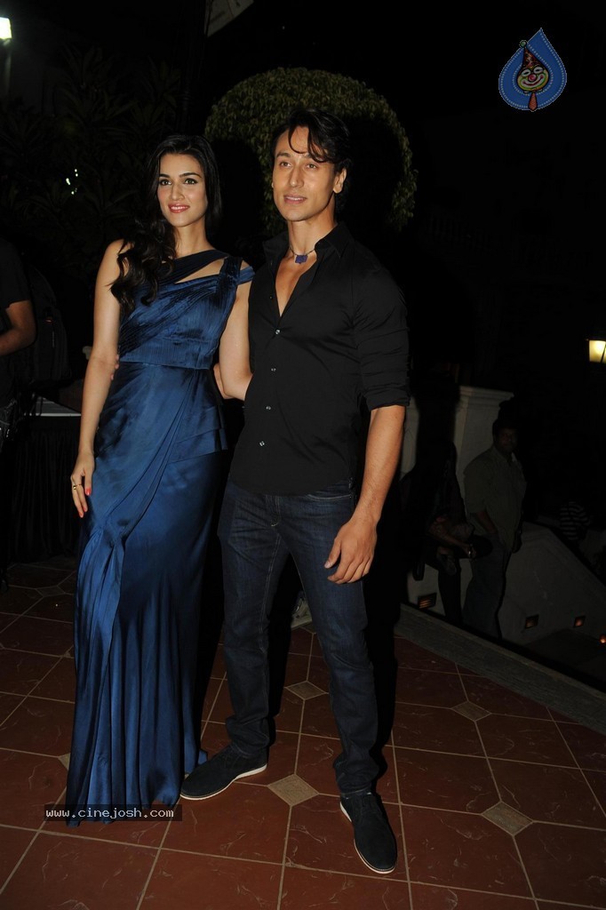 Bolly Celebs at Smile Foundation 5th Edition Charity Fashion Show - 121 / 228 photos