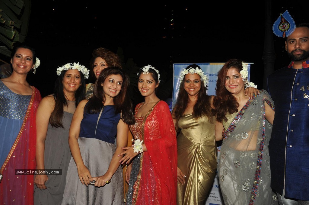 Bolly Celebs at Smile Foundation 5th Edition Charity Fashion Show - 180 / 228 photos