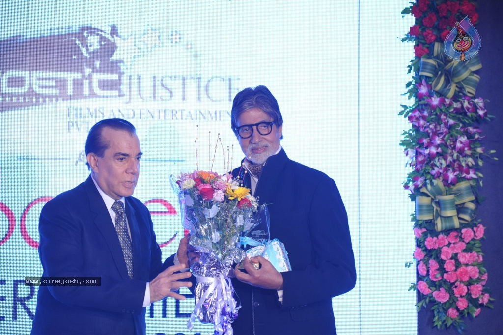 Bolly Celebs at Society Young Achievers Awards - 74 / 130 photos
