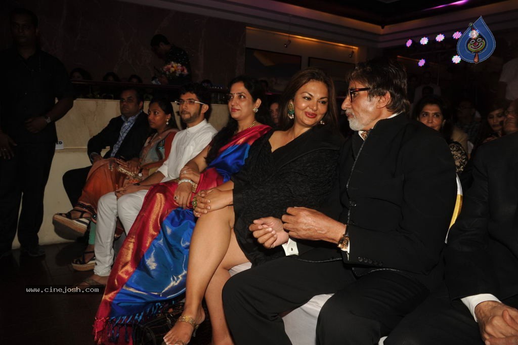 Bolly Celebs at Society Young Achievers Awards - 75 / 130 photos
