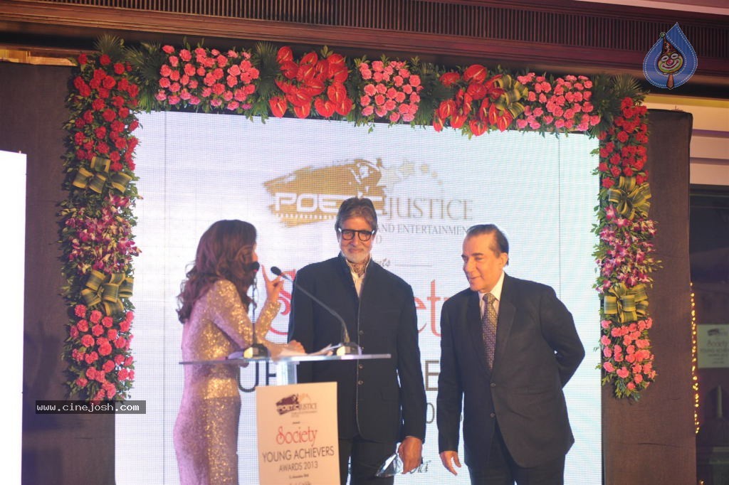 Bolly Celebs at Society Young Achievers Awards - 116 / 130 photos