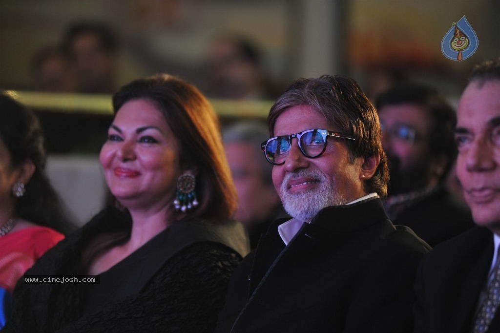 Bolly Celebs at Society Young Achievers Awards - 118 / 130 photos