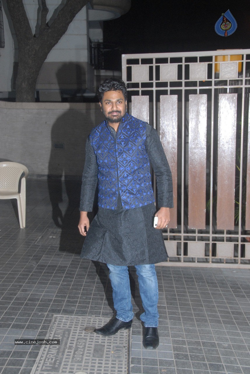 Bolly Celebs at Soha Ali Khan Wedding Party - 70 / 80 photos