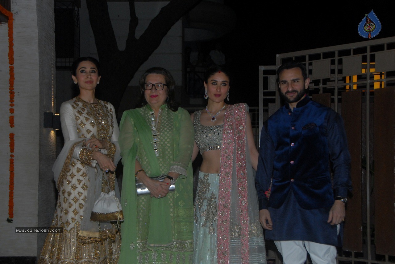 Bolly Celebs at Soha Ali Khan Wedding Party - 72 / 80 photos