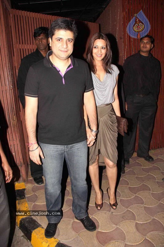 Bolly Celebs at Sohail Khan Bday Bash - 5 / 94 photos