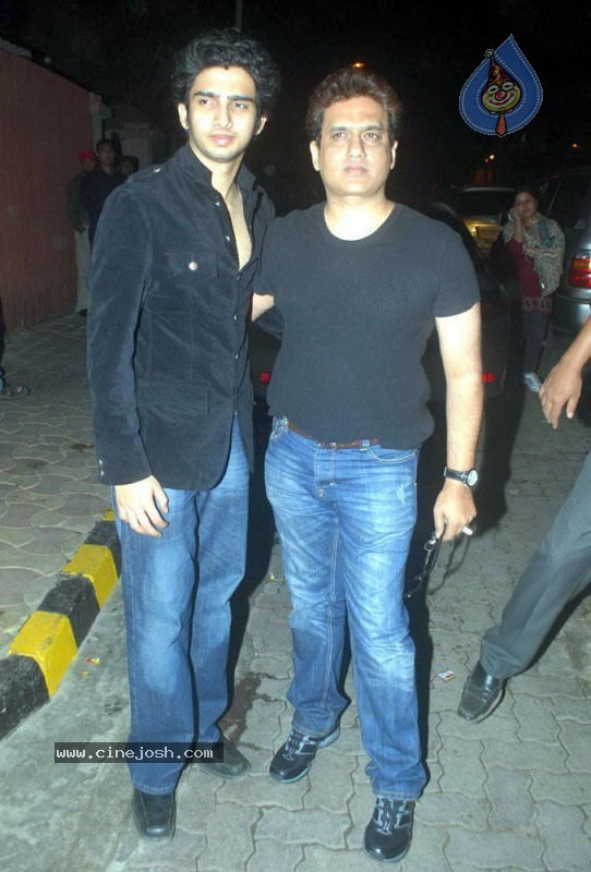 Bolly Celebs at Sohail Khan Bday Bash - 50 / 94 photos