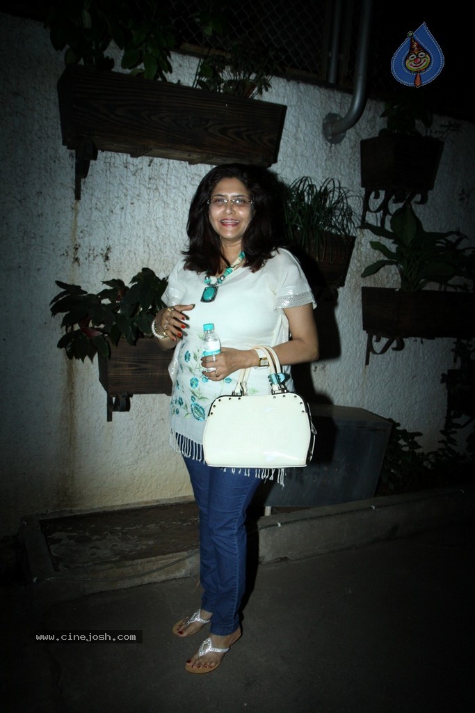 Bolly Celebs at Sonali Cable Film Special Show - 13 / 43 photos