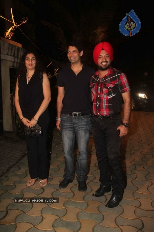 Bolly Celebs at Speedy Singhs Welcome Party - 5 / 32 photos
