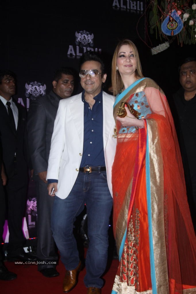 Bolly Celebs at Sridevi 50th Bday Celebrations - 15 / 63 photos