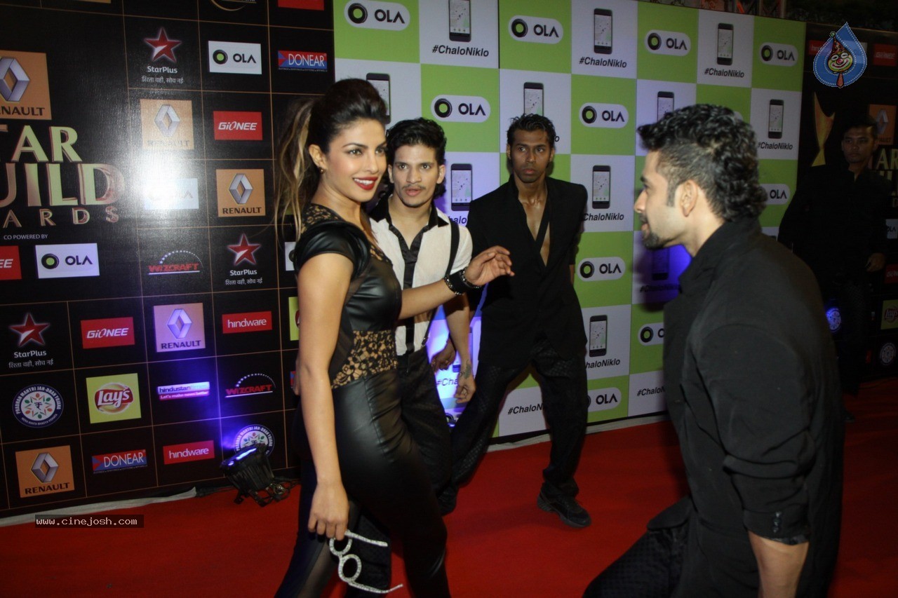 Bolly Celebs at Star Guild Awards 2015 - 70 / 84 photos