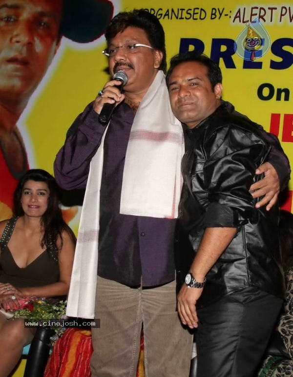 Bolly Celebs at Support Jeetu Singh PM - 12 / 23 photos