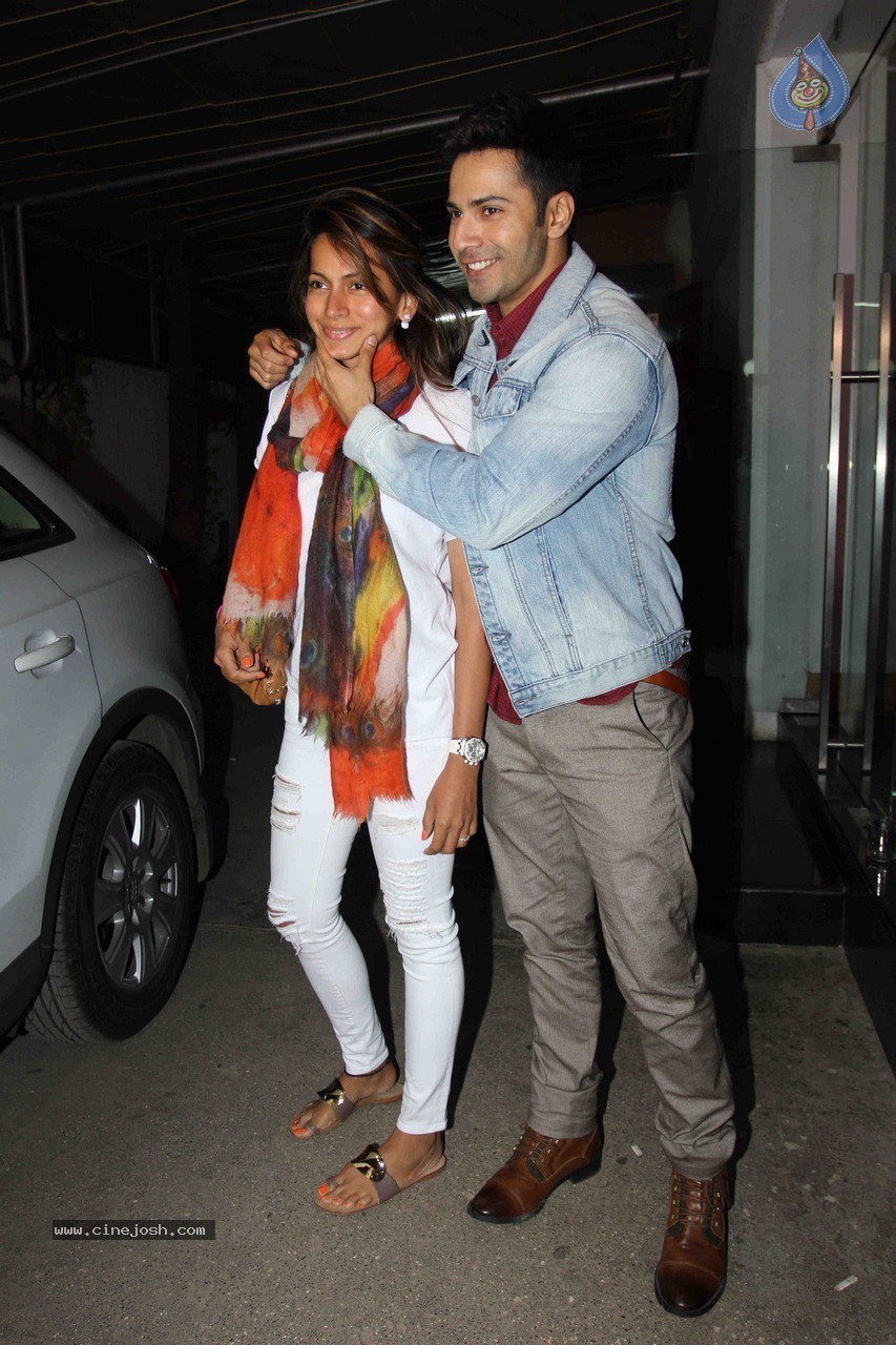 Bolly Celebs at Tevar Special Show - 10 / 30 photos